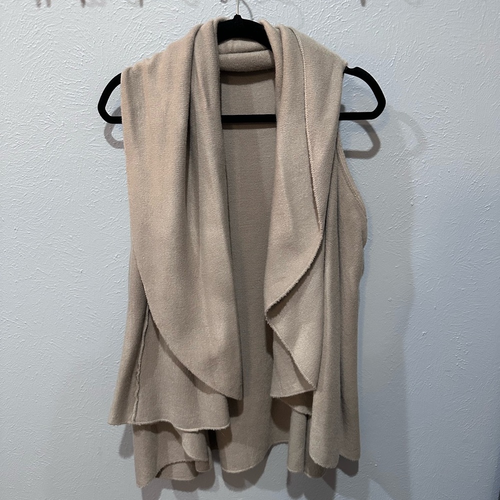 Women’s Long Vest